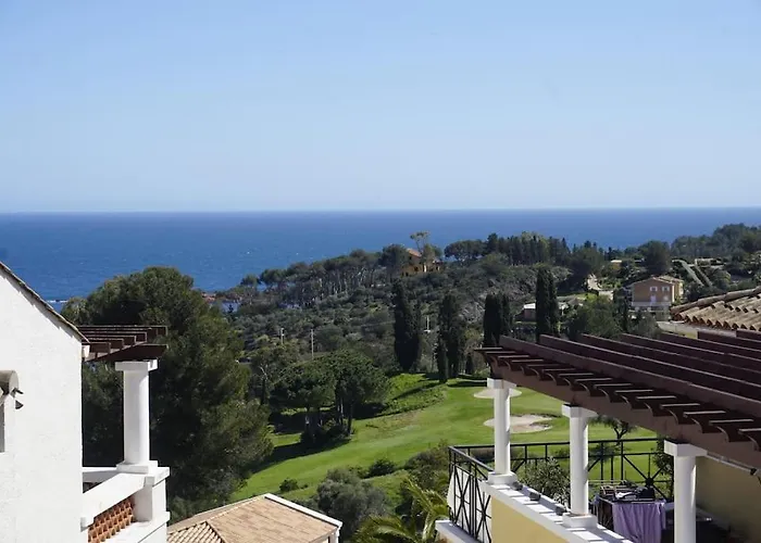 The Elegant Cap Esterel Апартаменты Сен-Рафаэль